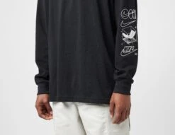 Nike Swoosh Solarized Long Sleeve T-Shirt -Mode de Rêve sz 669077 f